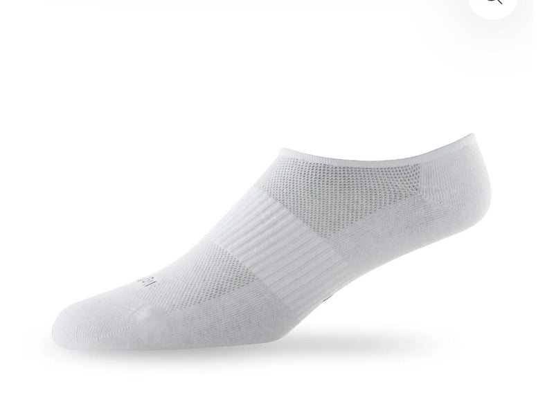 Light Feet INVISIBLE - NO SHOW SOCKS