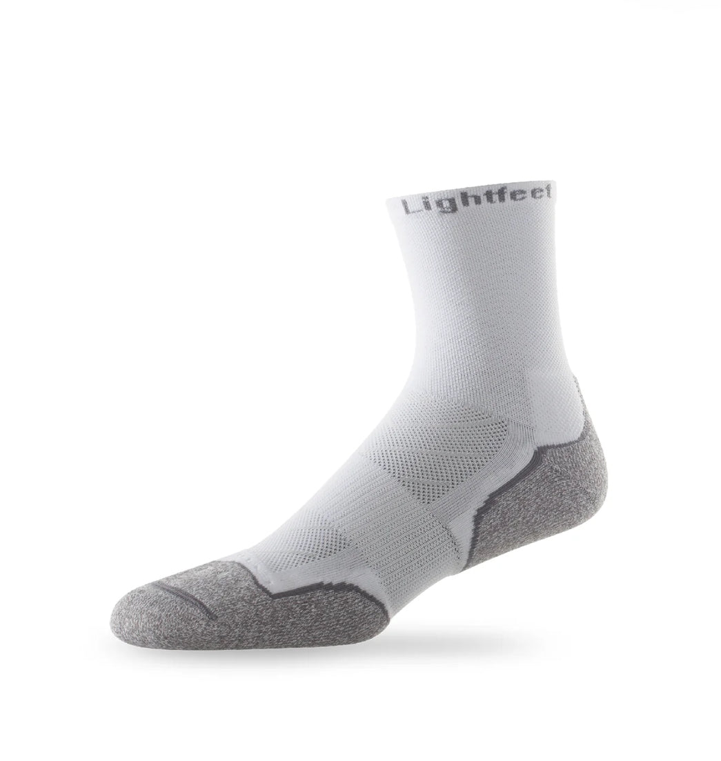 Light Feet EVOLUTION - HALF CREW SOCKS – The Foot Man